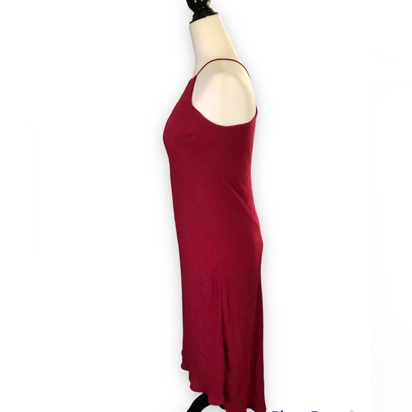 COPY - 🔥 2/$20 Rw &co pink silky crepe halter dre… - Picture 2 of 5